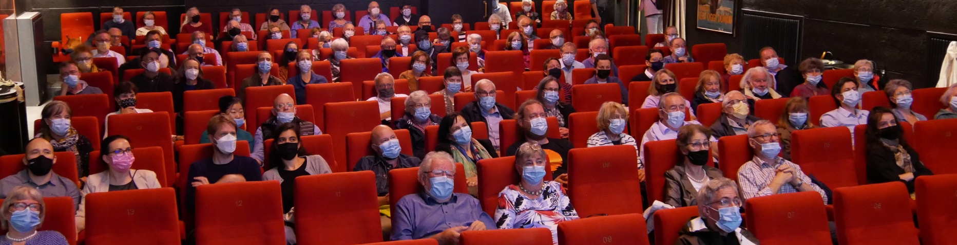 Fast voller Saal im Kino Uto an der Kalkbreite zur Welturaufführung vom 8. Juli 2021