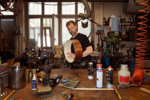 Michael Senn bei der Arbeit in der Giannini-Werkstatt